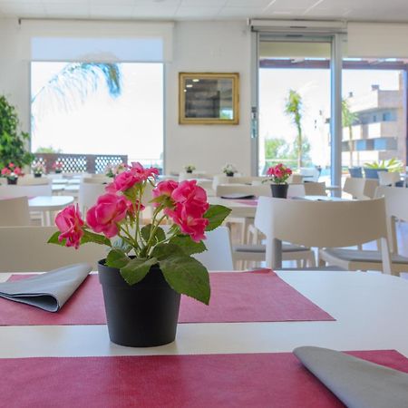Beach Family Apartments Salou Exterior photo